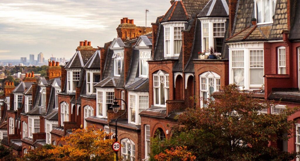 Key Differences Between Residential and Commercial Conveyancing